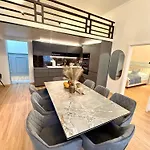 Stunning Apartment In Middle Of Wenceslas Square