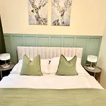 Stunning Apartment In Middle Of Wenceslas Square
