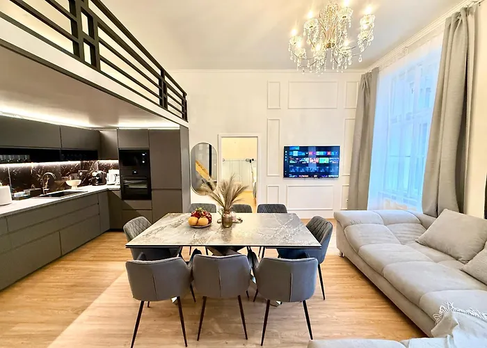 Stunning Apartment In Middle Of Wenceslas Square